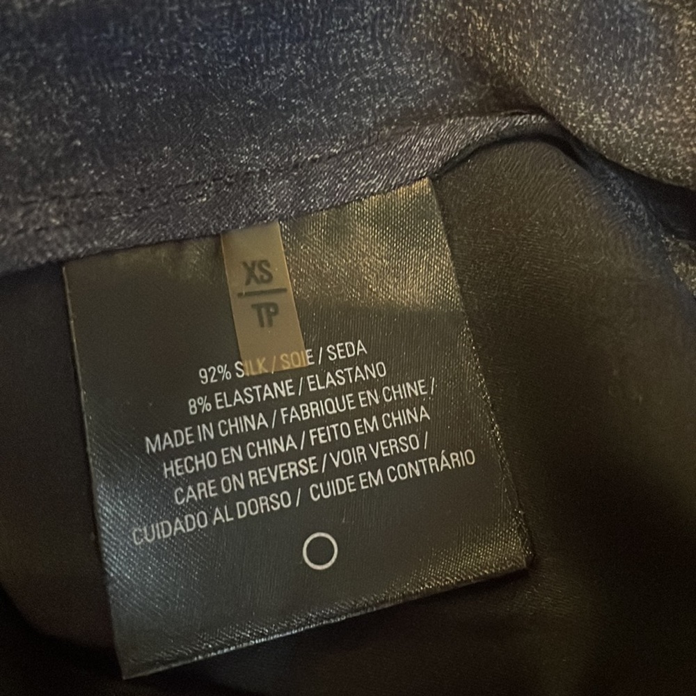 Elie Tahari top - Picture 3 of 4